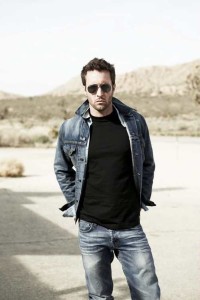 Alex O’Loughlin 2