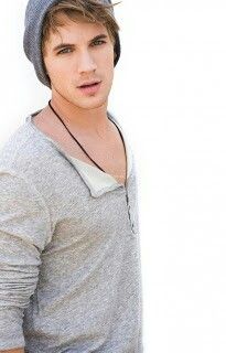 Matt Lanter 3