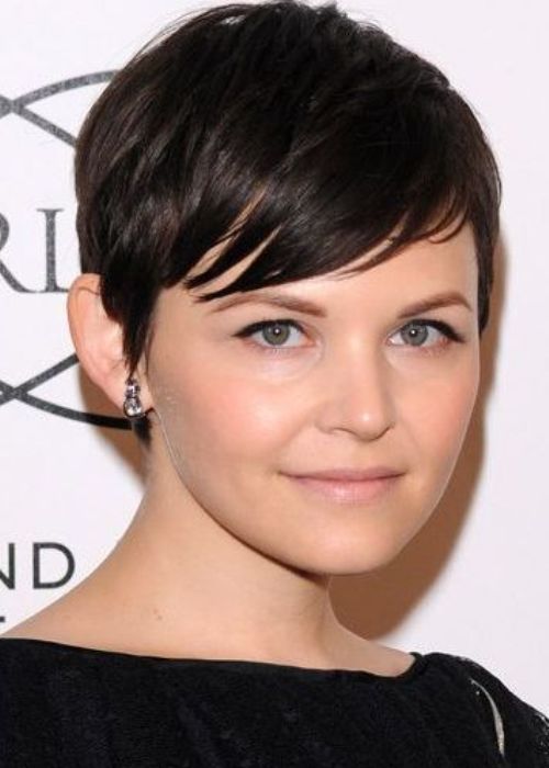 Top 100 Hairstyles for Round Faces_029