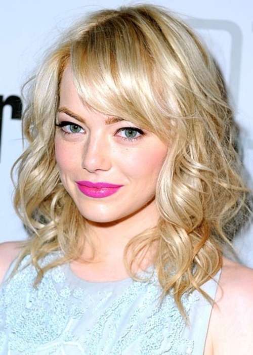 Top 100 Hairstyles for Round Faces_032