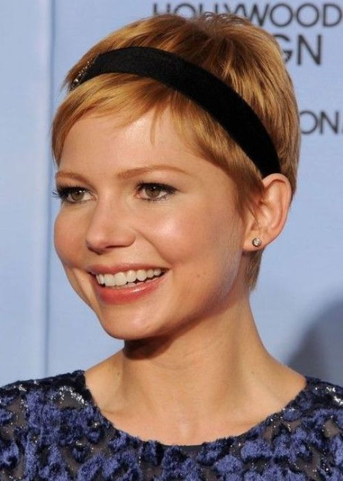 Top 100 Hairstyles for Round Faces_039