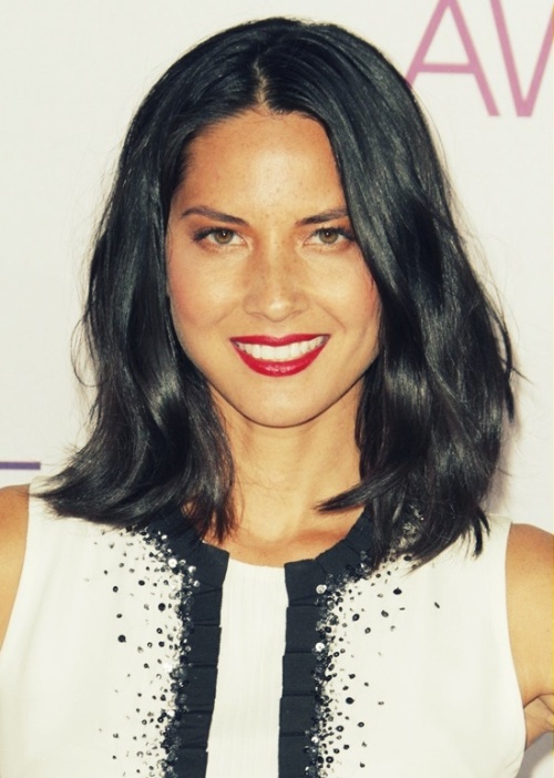 Top 100 Hairstyles for Round Faces_079
