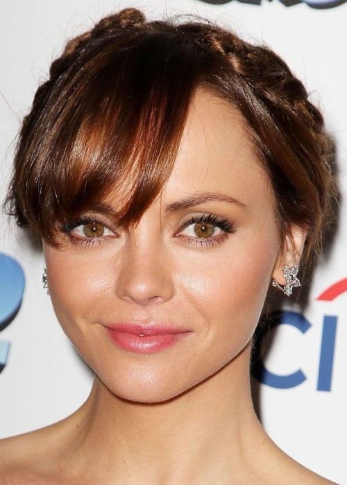 Top 100 Hairstyles for Round Faces_080