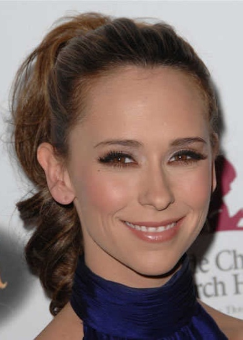 Top 50 Hairstyles for Heart Shaped Faces_36