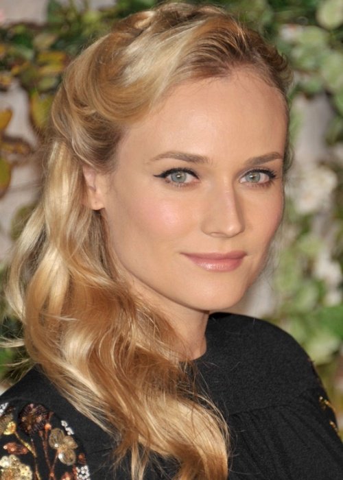 Top 50 Hairstyles for Square Faces_28
