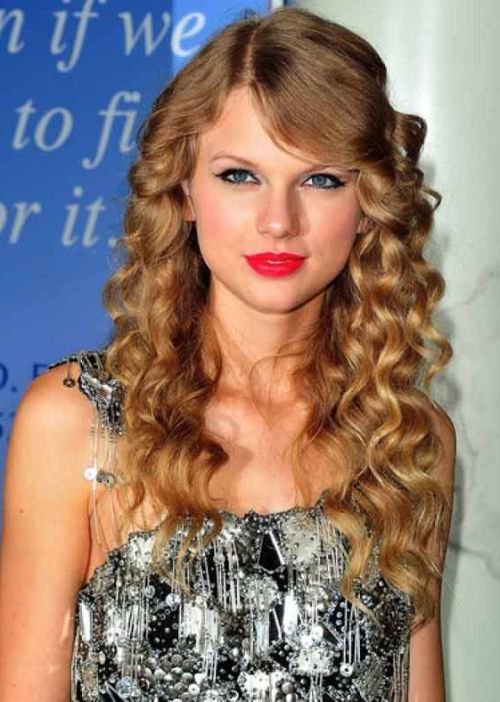 Top_100_Curly_Hairstyles_2014_054