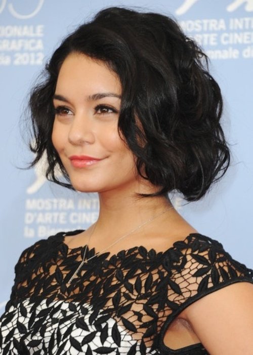 Top_100_Curly_Hairstyles_2014_067