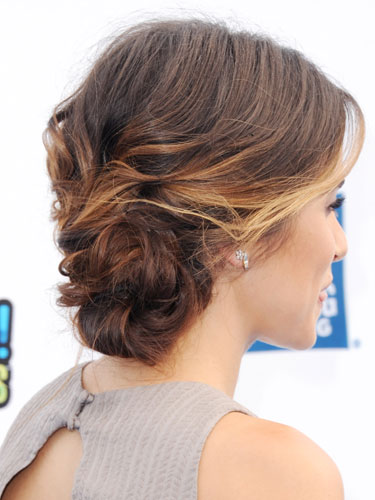 rbk-holiday-hairstyles-nikki-reed-lgn