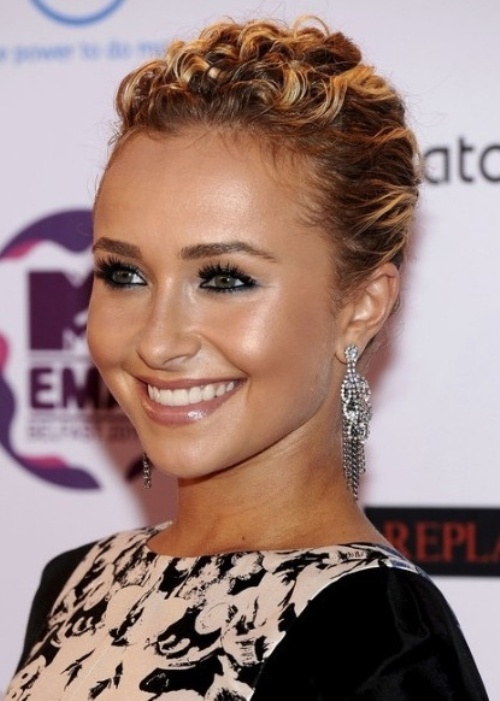 50_Best_Updos_for_Short_Hair_18