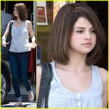 Selena Gomez without makeup_1