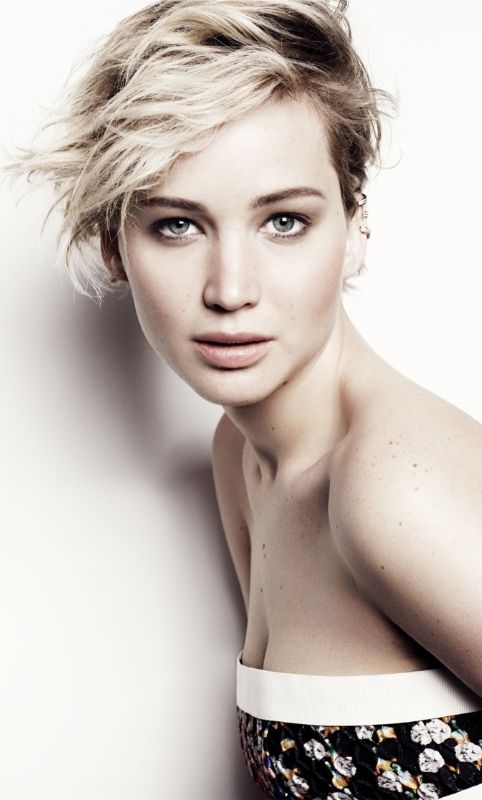 Jennifer Lawrence Side Swept Bangs: Light Waves