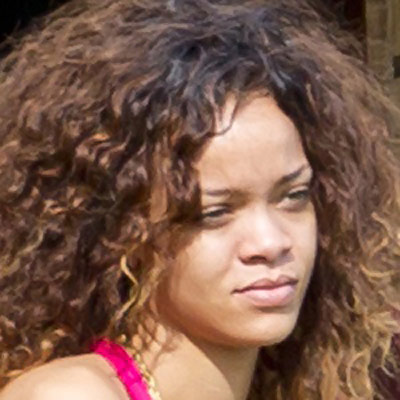 rihanna-beat-up-again
