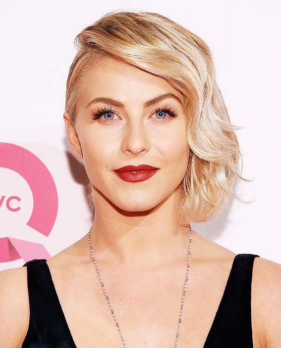 Short Curly Hairstyle_13