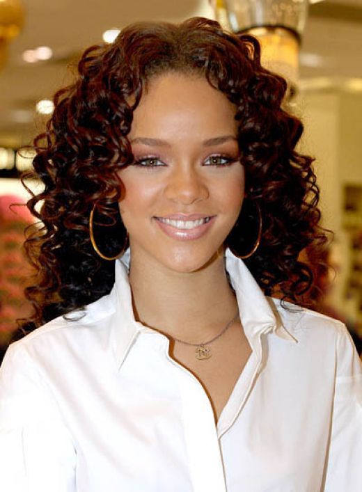 50 Best Short Curly Hairstyles Herinterest Com