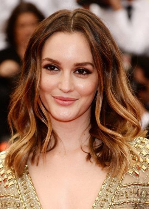 30 Best Hairstyles for Big Foreheads | herinterest.com/