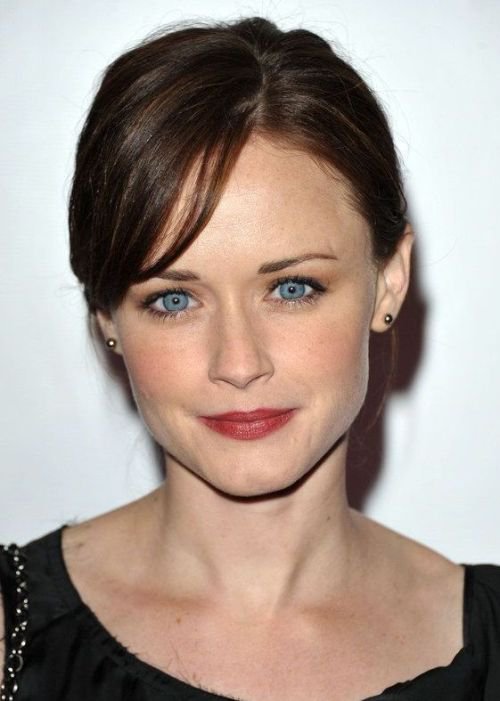Hairstyle for big foreheads_17