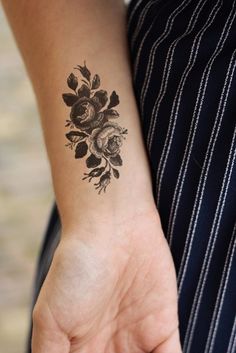 Black Roses - Wrist Piece