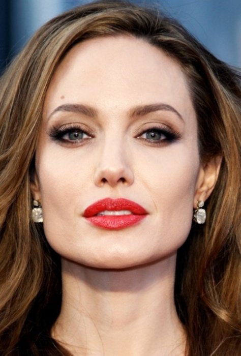 20 Best Celebrity Makeup Ideas For Green Eyes Herinterest Com