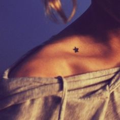 Tiny Star - Collarbone Piece
