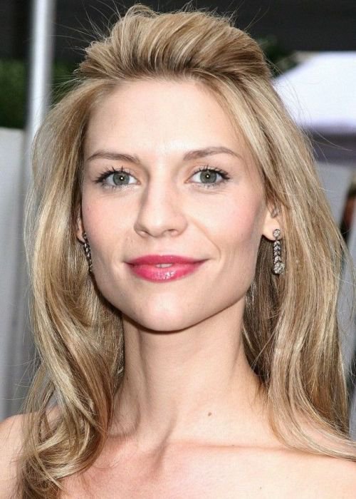 Best half up half down hairstyle_05