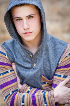 20 Hot Male Actors Under 20 For 2015_06