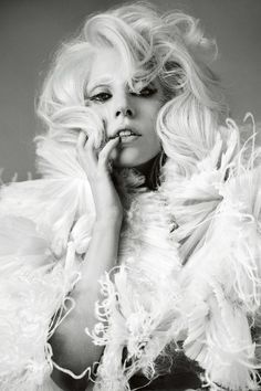 20 Nicest Celebrities_05