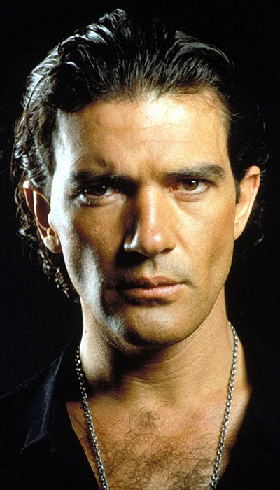 10 Hottest Spanish Actors_02