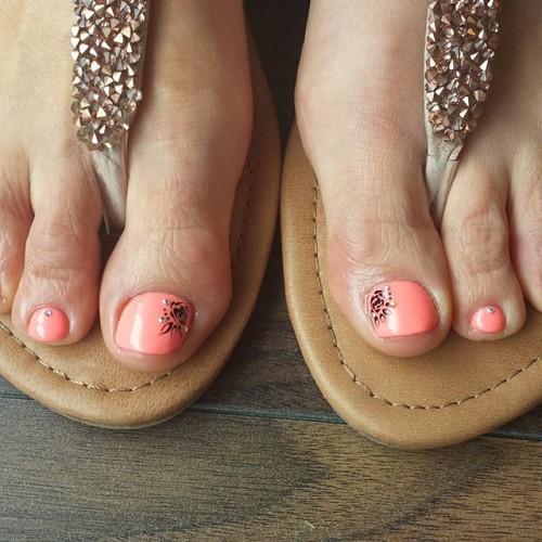 toe nail designs