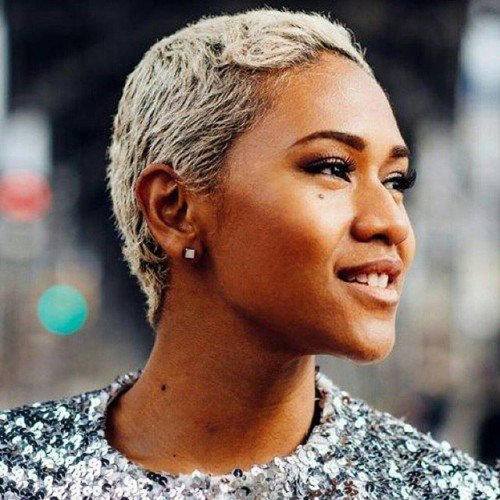 short natural hairstyle_38