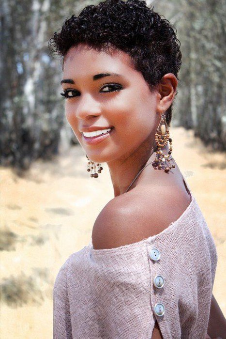 short natural hairstyle_43