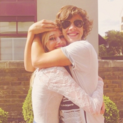 hug-him