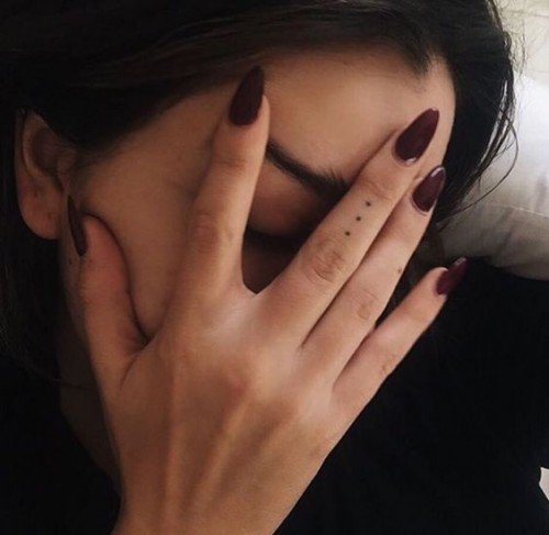 small finger tattoo_05