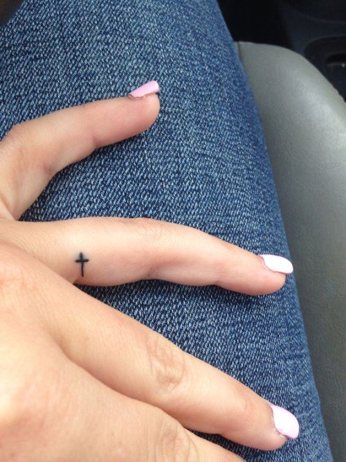 small finger tattoo_07