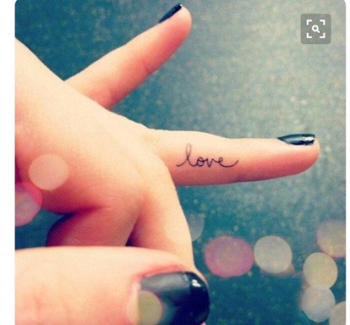 small finger tattoo_27
