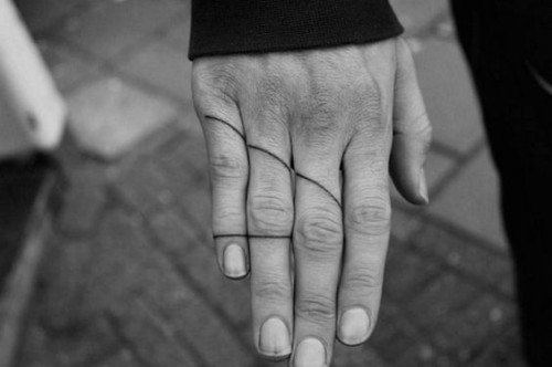 small finger tattoo_29