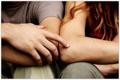 touching-on-date