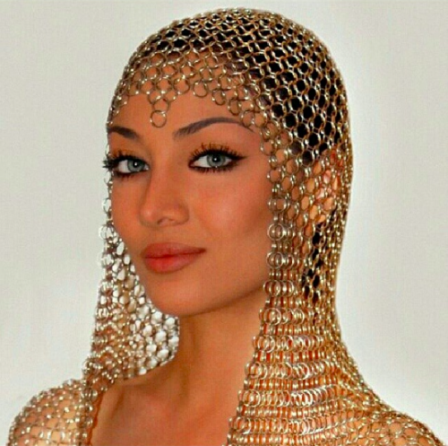 Top 10 Beautiful Iranian Women 4