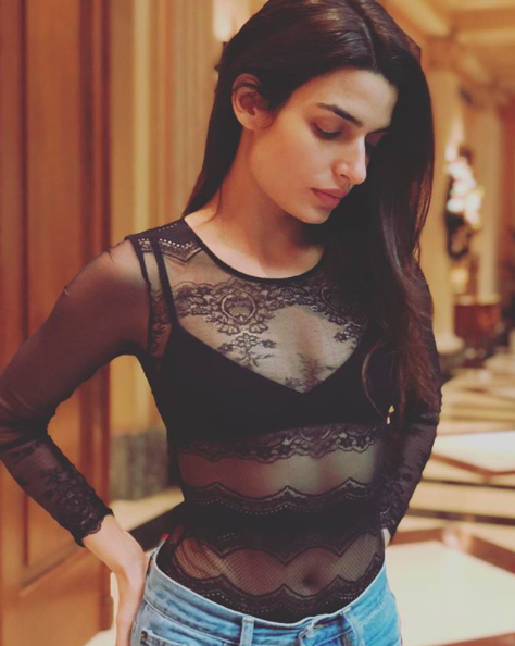 Top 10 Hottest Greek Women 5