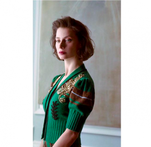 Top 10 Most Popular Turkish Women 9