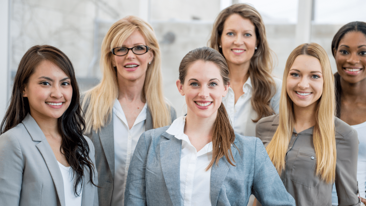 What to Wear to Jury Duty as a Woman- Simple Guide